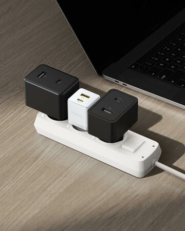 Rychlonabíječka do sítě Baseus Palm 20W 1xUSB 1xUSB-C PD QC 3.0 bílá