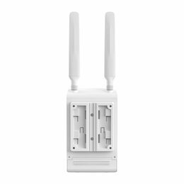 Router TP-Link ER703WP-4G-Outdoor venkovní, VPN WiFi 6, LTE/4G, 1x GWAN + 4x GWAN/LAN + 1x GWAN/LAN SFP, USB,  Omáda SDN