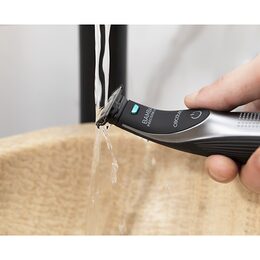 Zastřihovač vousů Cecotec, 4230 Bamba PrecisionCare, 3 vodící hřebeny, nože z
nerezové oceli, nabíjecí lithiová baterie 750 mAh