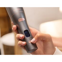 Kulma na vlasy Cecotec, 4198 Bamba SurfCare 750, automatická, bezdrátová,
keramická, LCD displej, Li-Ion baterie 5000 mAh