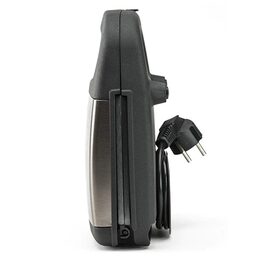 Toustovač Black+Decker, BXSA753E, čtverce, nerez, kontrolka, izolovaná rukojeť,
vertikální skladování, 750 W