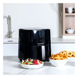 Fritéza Black+Decker, BXAF5000E, horkovzdušná, 5 L, časovač, digitální displej,
1450 W