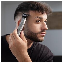Holící styler Cecotec, 3380, Bamba PrecisionCare, na vlasy a vousy, LCD displej,
4 hřebeny, 120 minut autonomie