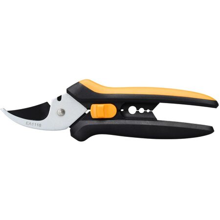 Nůžky prostřihávací SP140 FISKARS