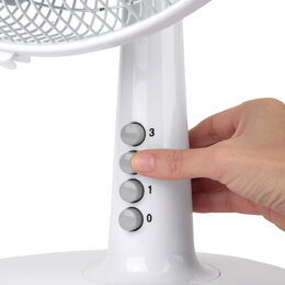 Ventilátor Black+Decker, BXEFD40E, stolní, 3 stupně rychlosti, funkce oscilace a