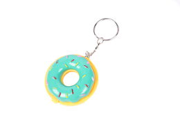 Balzám na rty Donut růžový přívěsek