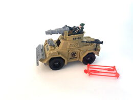 Vojenské auto