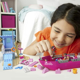 Mega construx Barbie Malibu loď snů