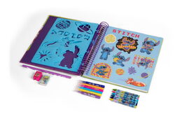 Kniha omalovánek a aktivit Stitch