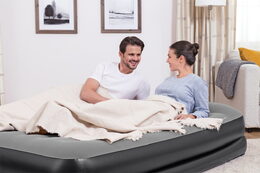 Nafukovací matrace Air Mattress Queen 2.03m x 1.52m x 46 cm se zabudovanou pumpou