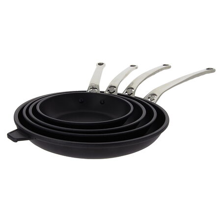 Nepřilnavá pánev de Buyer, 8300.24, Choc Extreme, nepřilnavá, dno 7 mm, průměr
24 cm