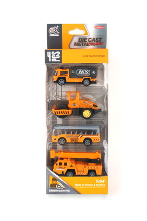 Autíčko 4 ks 1:64