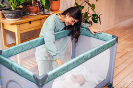 Cestovní postýlka MoMi BELOVE béžová