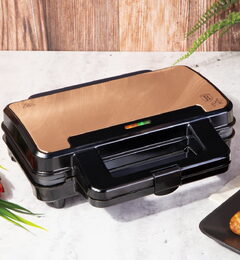BERLINGERHAUS Sendvičovač s nepřilnavým povrchem 900 W Rosegold Metallic Line BH-9143