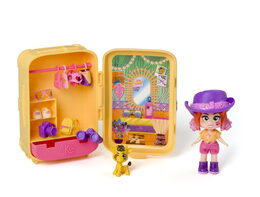 Panenka KookyLoos  Jane v kufříku