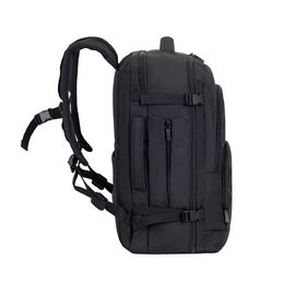 Riva Case 8461 cestovní batoh na notebook 17.3", černý