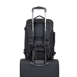 Riva Case 8461 cestovní batoh na notebook 17.3", černý