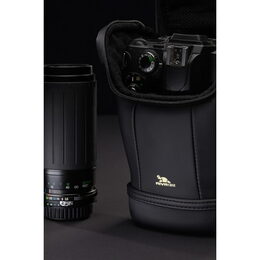 Riva Case 1502 antishock pouzdro pro zrcadlovky a ultrazoomy, černé