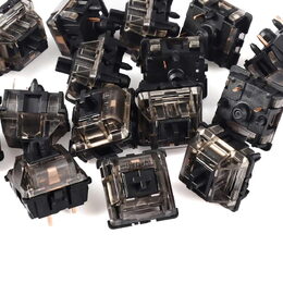 YKA 01 40 Switches Ultim. Black YENKEE