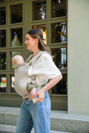 Ergonomické nosítko MoMi COLLET béžové