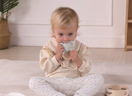 2Kids Toys Montessori set hraček pro nejmenší 5m+