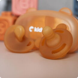 Silikonový dudlík Kidnort Happling 2ks 0m+