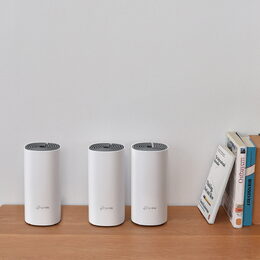 Komplexní Wi-Fi systém TP-Link Deco E4 (3 ks) - bílý