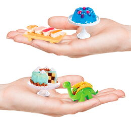 MGA's Miniverse – Mini Food Občerstvení, série 3A, PDQ