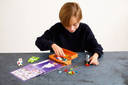 Plus-Plus Activity Vesmír