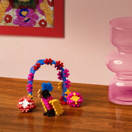 Plus-Plus Inspired - Frida Kahlo