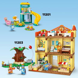 LEGO® Bluey 11202 Bluey a rodinný výlet autem na pláž