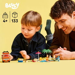 LEGO® Bluey 11202 Bluey a rodinný výlet autem na pláž