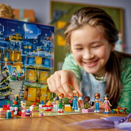LEGO® Friends 42668 Adventní kalendář 2025