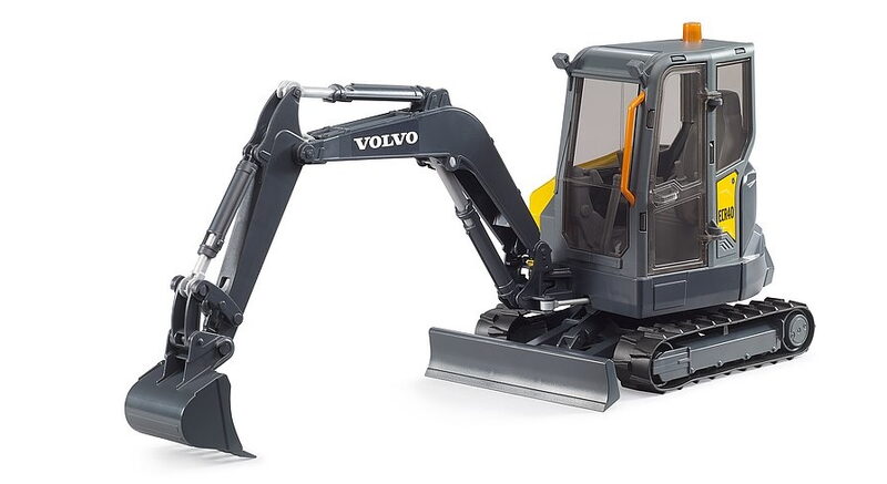 Bruder Rypadlo Volvo ECR40