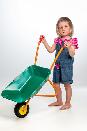 Teddies Yupee kolečko plechové zelená 78x40x32cm v krabici