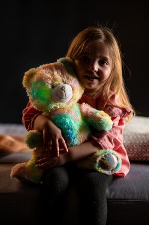 TEDDIES Dětský medvídek duhový 40 cm TEDDIES Dětský medvídek duhový 40 cm TEDDIES Dětský medvídek duhový 40 cm