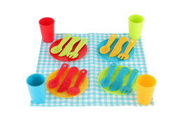 Piknikový košík se sadou nádobí plast 22ks 24x18x8cm 24m+
