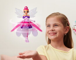 Hatchimals crystal flyer létající panenka