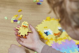 Plus-Plus Skládej podle čísel Kuřátko (250 ks)