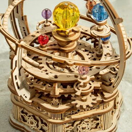 RoboTime 3D skládačka hrací skříňky Historický orloj