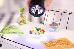 MGA's Miniverse – Mini Food Občerstvení, série 4A, PDQ