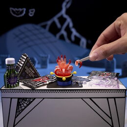MGA's Miniverse – Mini Food Občerstvení - Strašidelná série 2025, PDQ