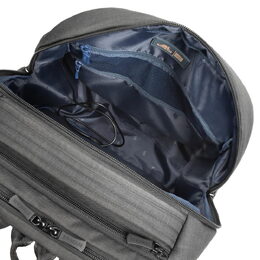 Rivacase 8363 cestovní batoh na notebook 17.3", černý