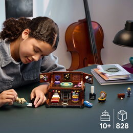 LEGO® Wednesday 76785 Věc a jeho byt