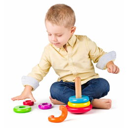 102190674 Magnet.sklád.pyram.-Káča WOODY