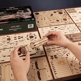 RoboTime 3D Dřevěné mechanické puzzle ROKR Rotační kulomet LQA01