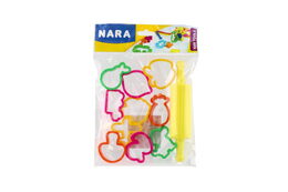 Tvořítka/Vykrajovátka NARA s válečkem plast 11ks v sáčku 15x19cm