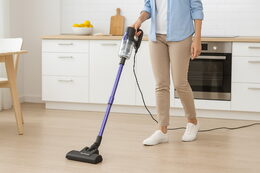 Techwood TAS666 tyčový vysavač síťový