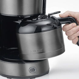 Kávovar Severin 9343 TYPE, KA 9343 TYPE, kapacita 8 šálků, objem 1 l, časovač,
otočný filtr s vyjímatelnou filtrační vložkou 1 x4, 1000 W