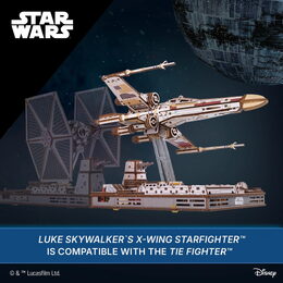 Ugears 3D dřevěná mechanická skládačka Star Wars Luke Skywalker X-Wing stíhačka